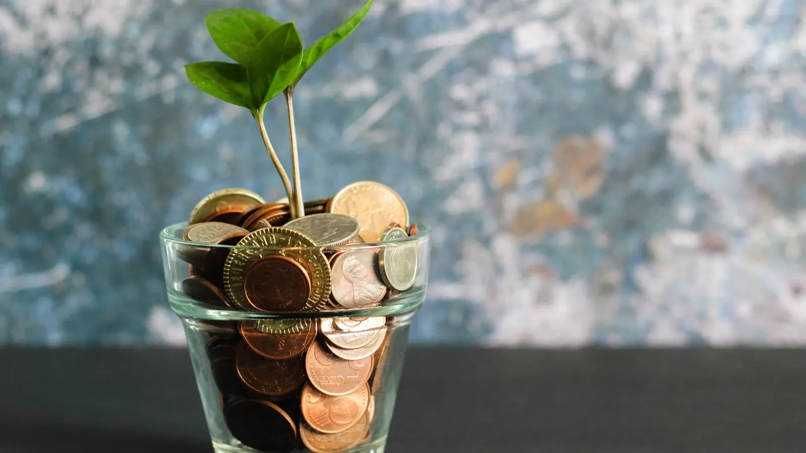 Building early recurring revenue from a trading strategy business